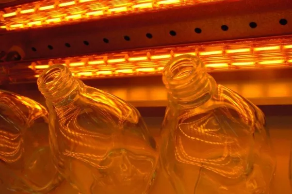 Spectacle glass annealing lamp
